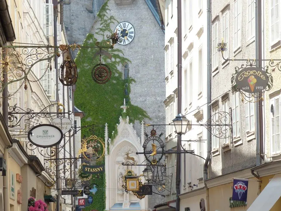 Getreidegasse street Salzburg