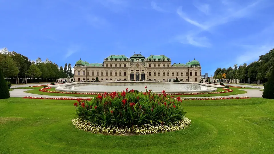 alawyersvoyage Schonbrunn palace museum