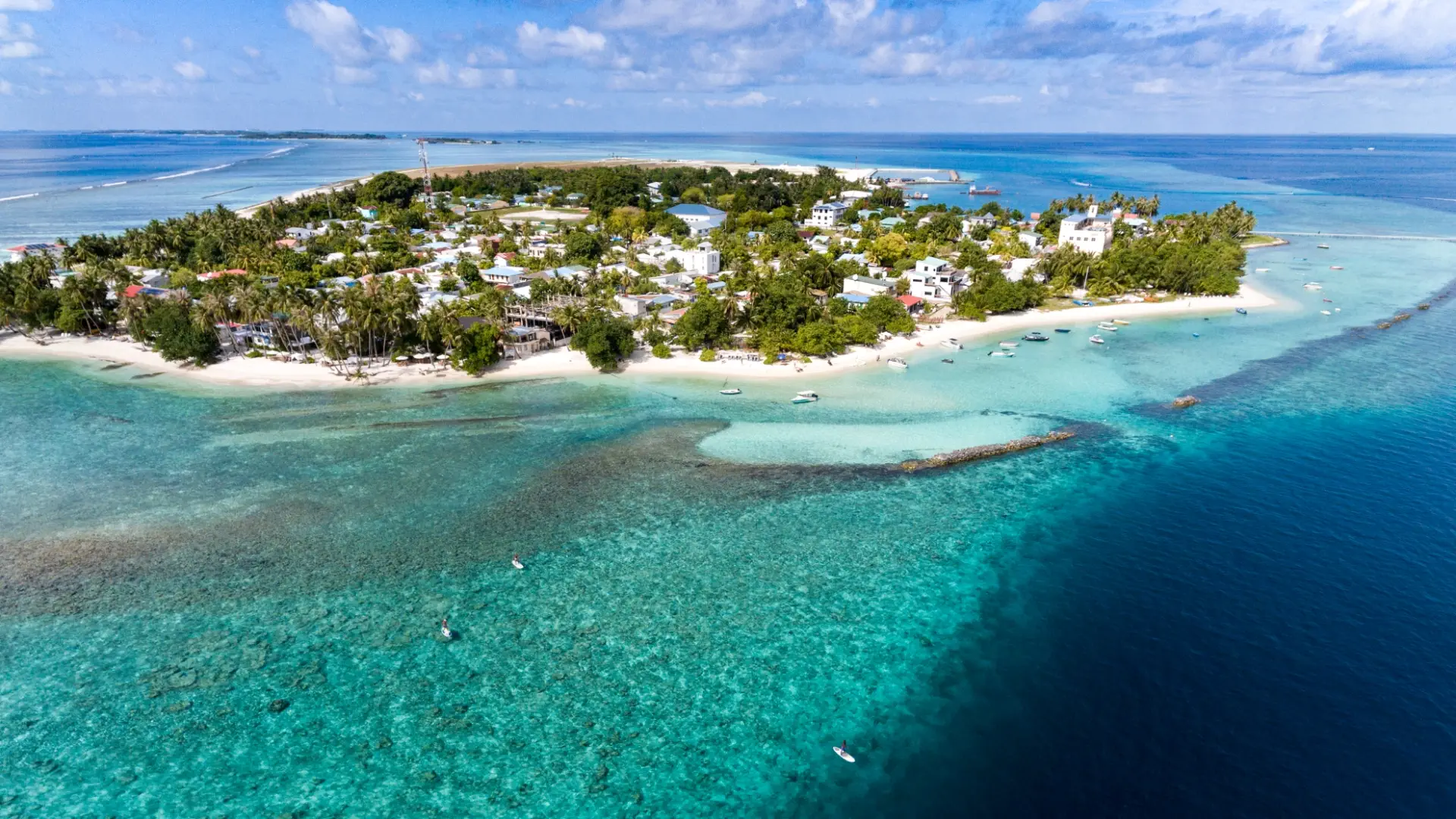 Thulusdhoo- local island in Maldives