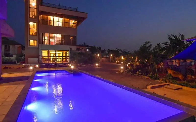 villas near Mumbai