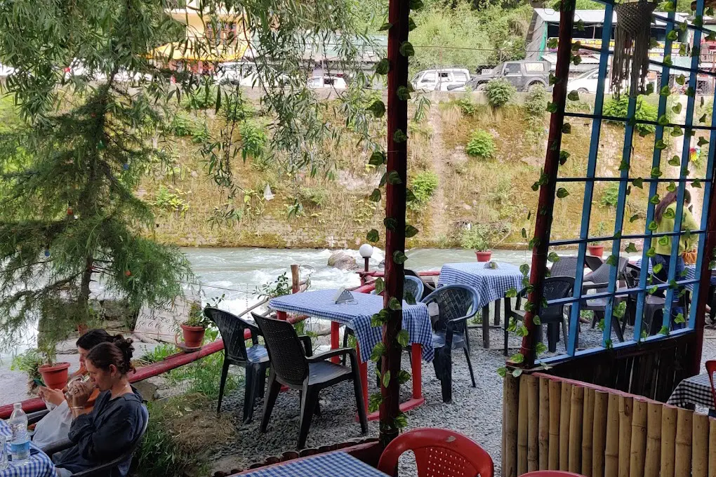 ocho kitchen_manali