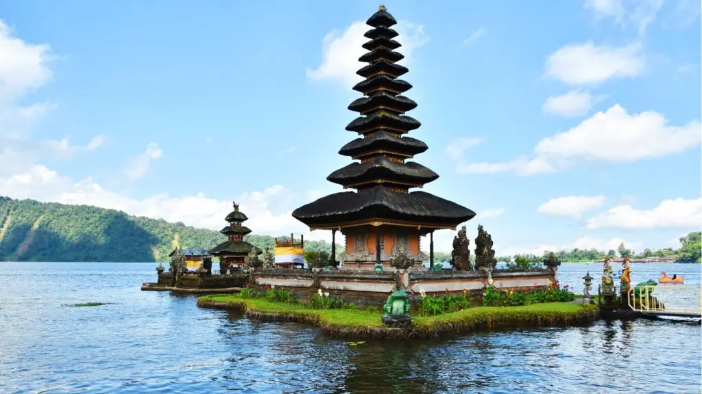 bali travel guide - ALV